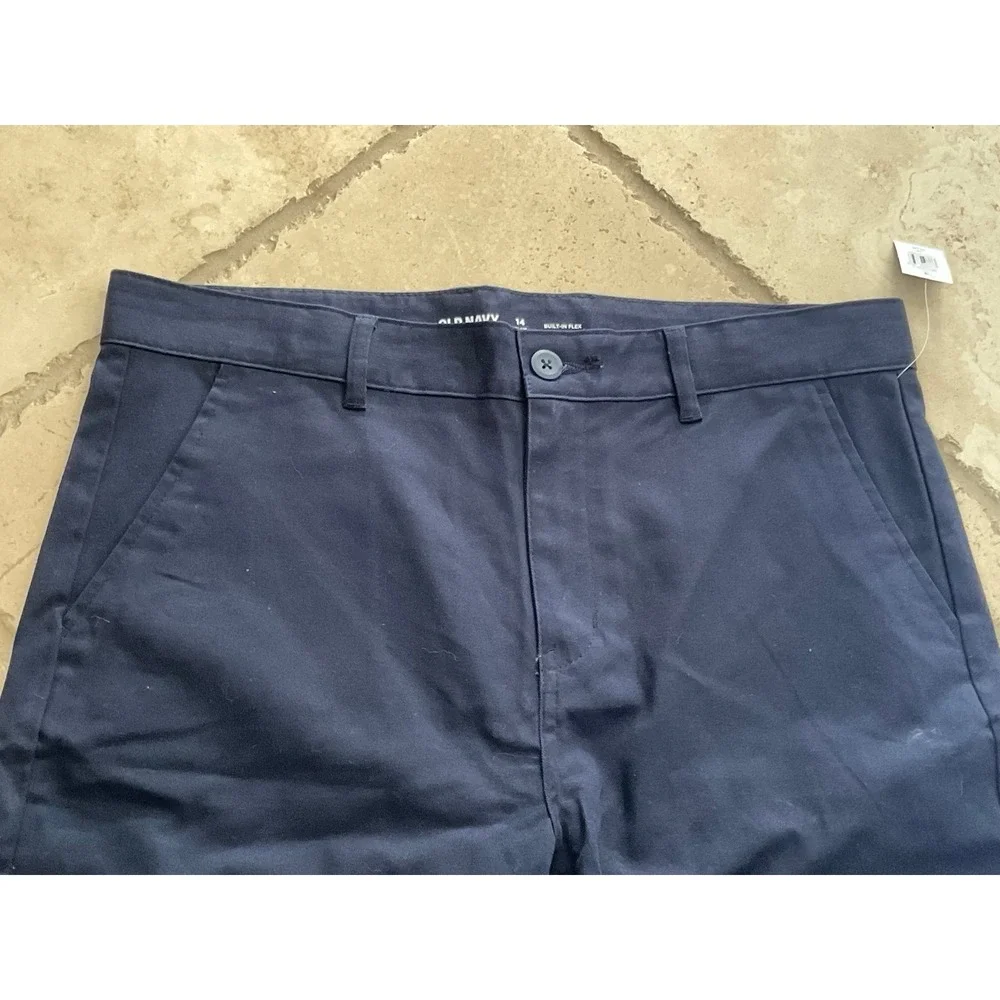 NWT Old Navy‎ Blue school uniform short pants - Boys size 14 Plus/Husky